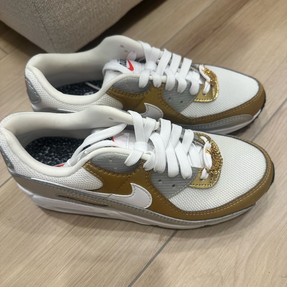 Nike White and Gold Sneakers